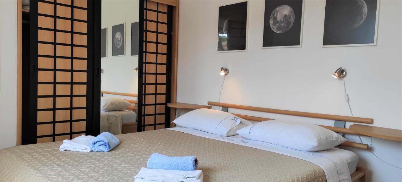 Apartments Ljilja Sea View Slatine Exterior photo